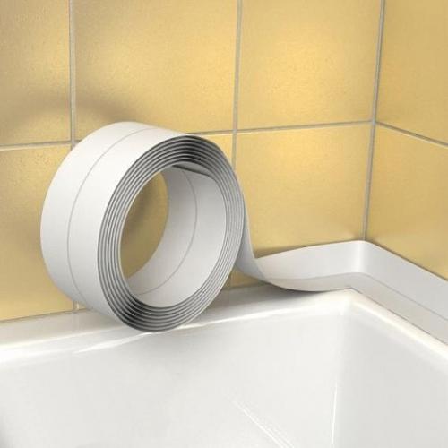 Как герметизировать швы между экраном и ванной. Как заделать щель между ванной и стеной.